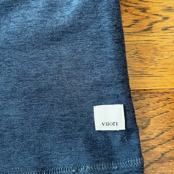 Vuori Elevation Square Neck Tank in Midnight Heather, Size Medium - Picture 3 of 4